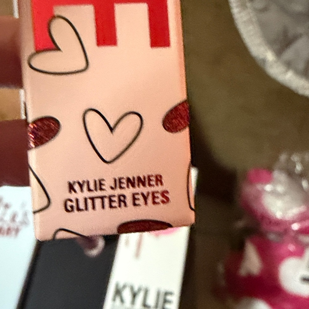Kylie Cosmetics Makeup Collection 5 items all NEW - Picture 11 of 16